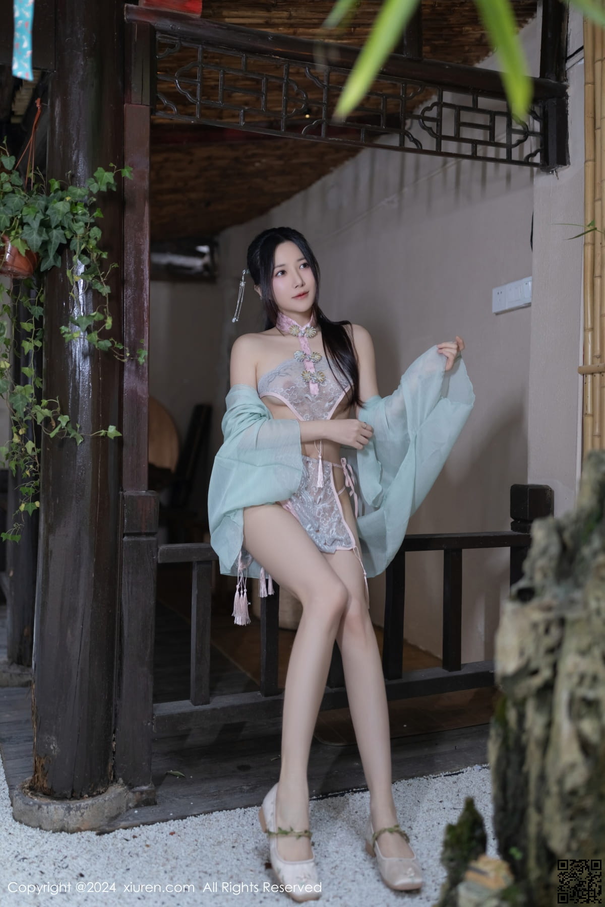 XIUREN秀人网 2024.04.19 No.8428 鱼子酱Fish-2