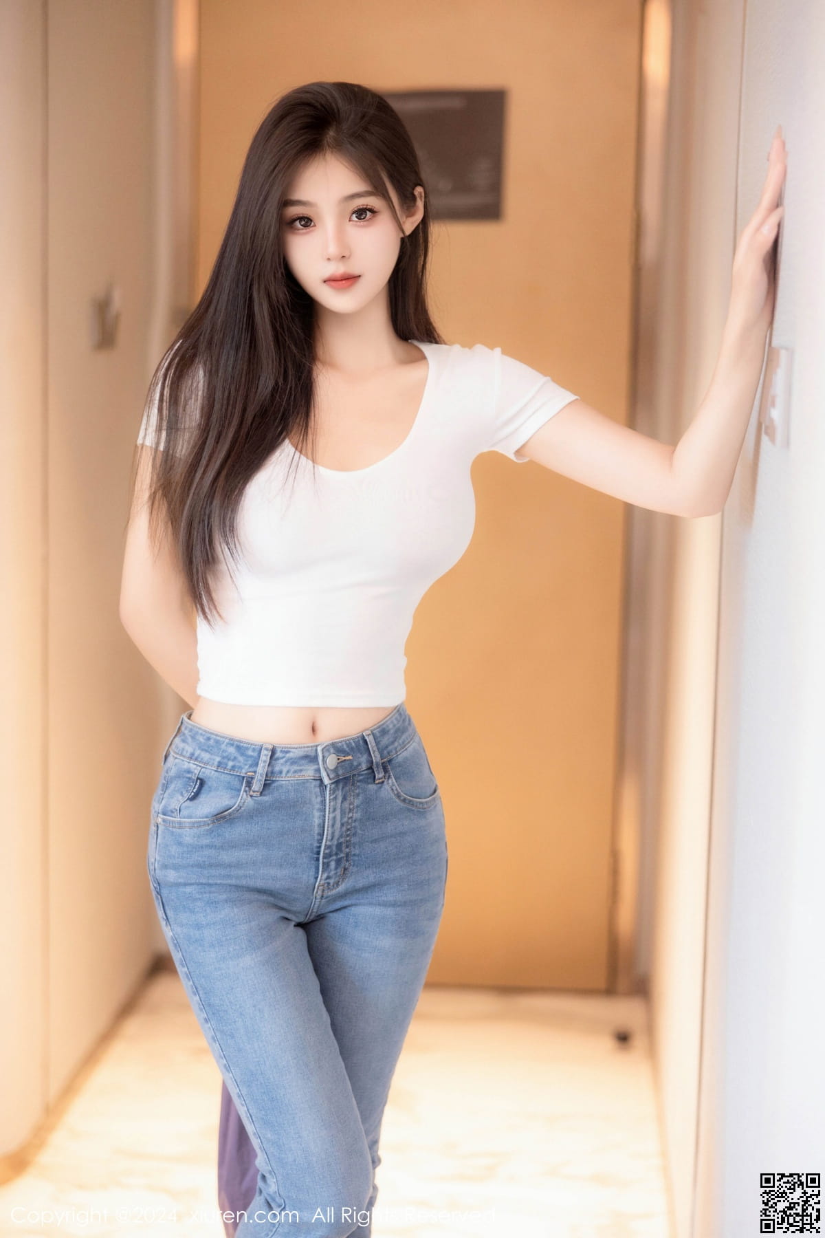 XIUREN秀人网 2024.04.29 No.8467 周周不吃香菜-3