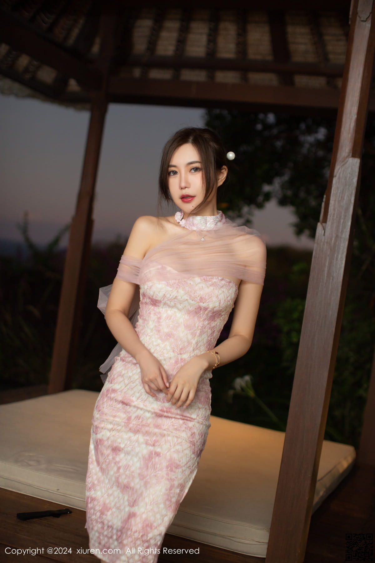 XIUREN秀人网 2024.07.16 No.8868 绮里嘉ula-4