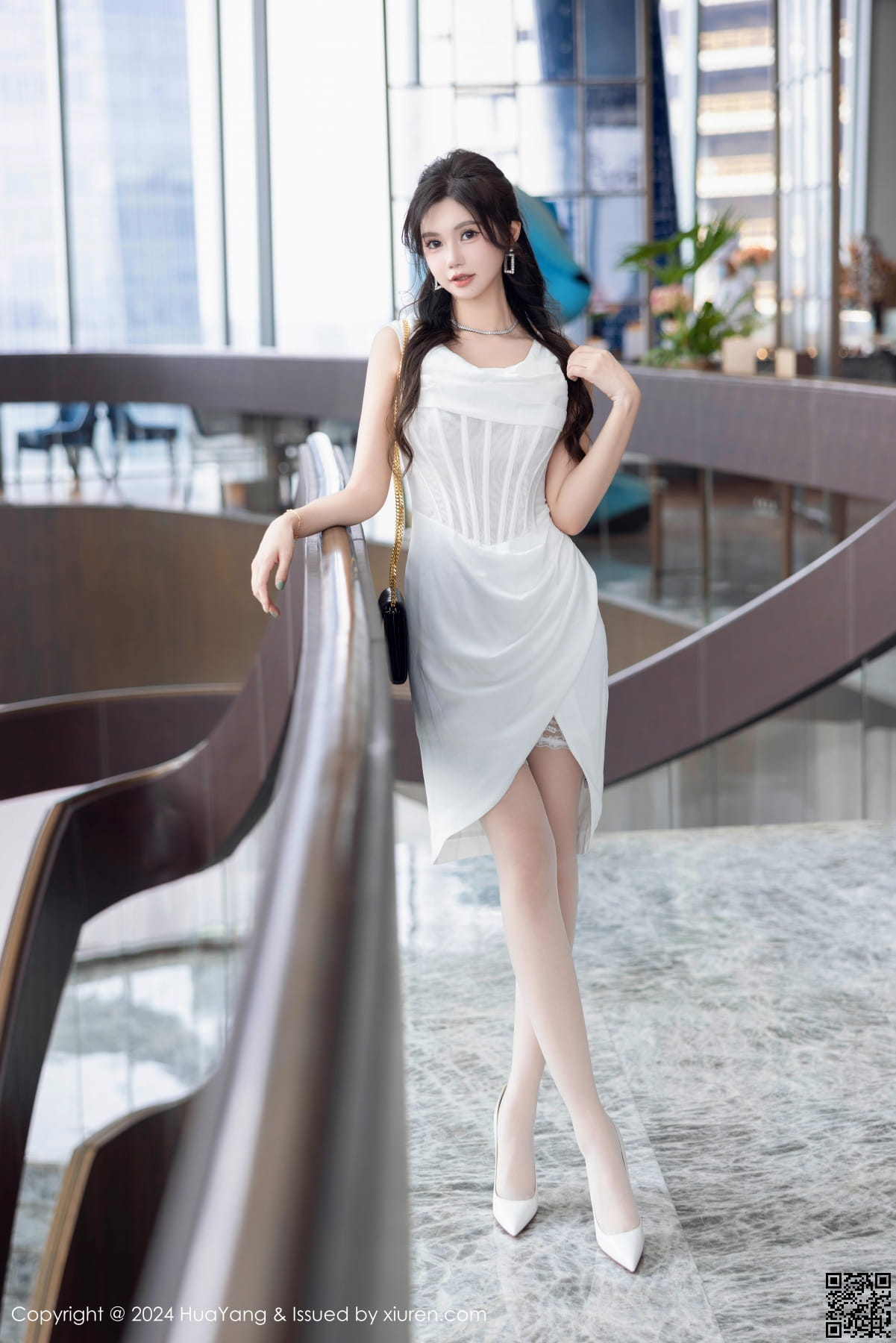 HuaYang花漾写真 2024.10.12 VOL.612 绮里嘉ula-4