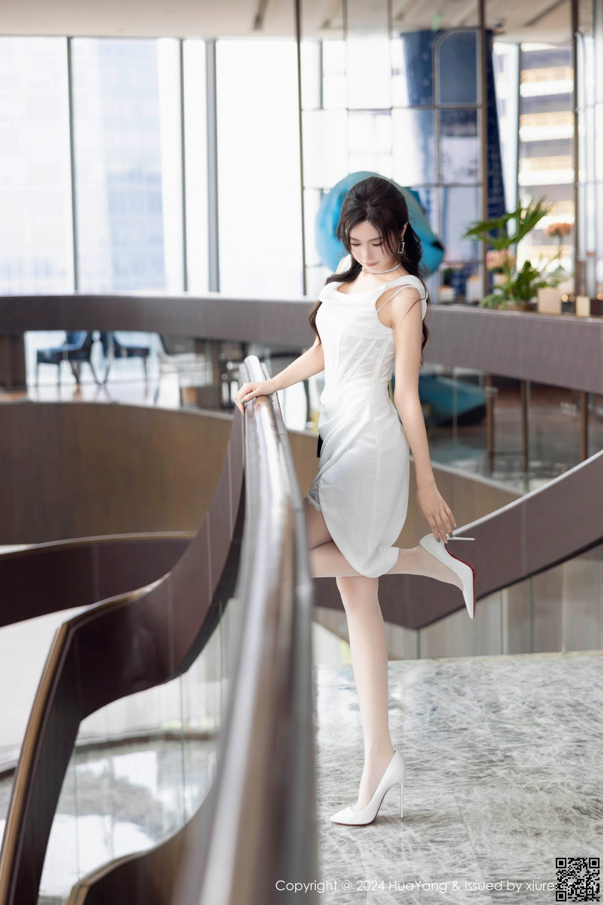 HuaYang花漾写真 2024.10.12 VOL.612 绮里嘉ula-5