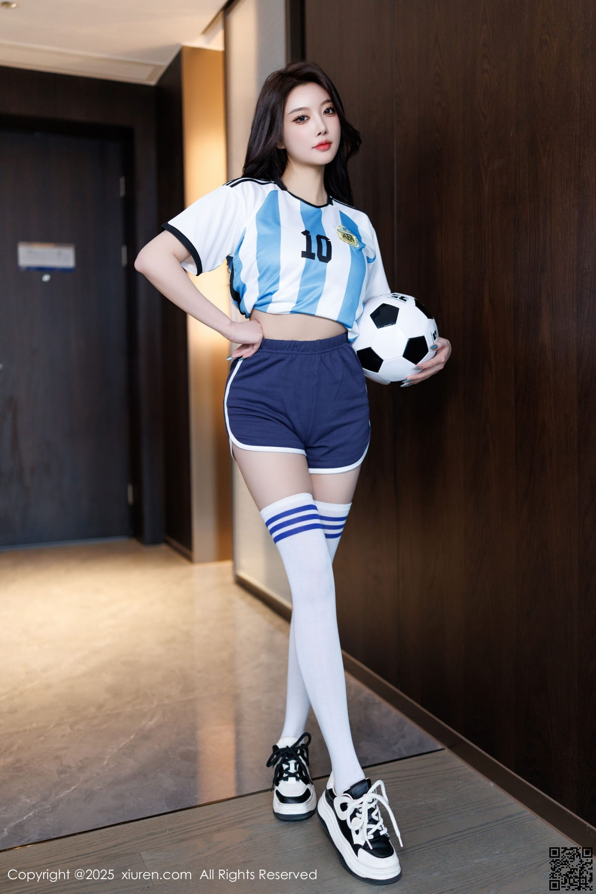 XIUREN秀人网 2025.01.03 No.9706 杨晨晨Yome-4