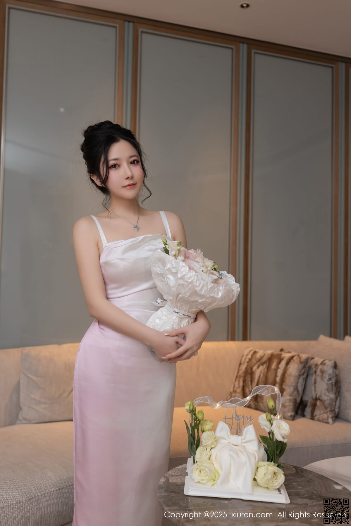 XIUREN秀人网 2025.02.19 No.9907 鱼子酱Fish-2