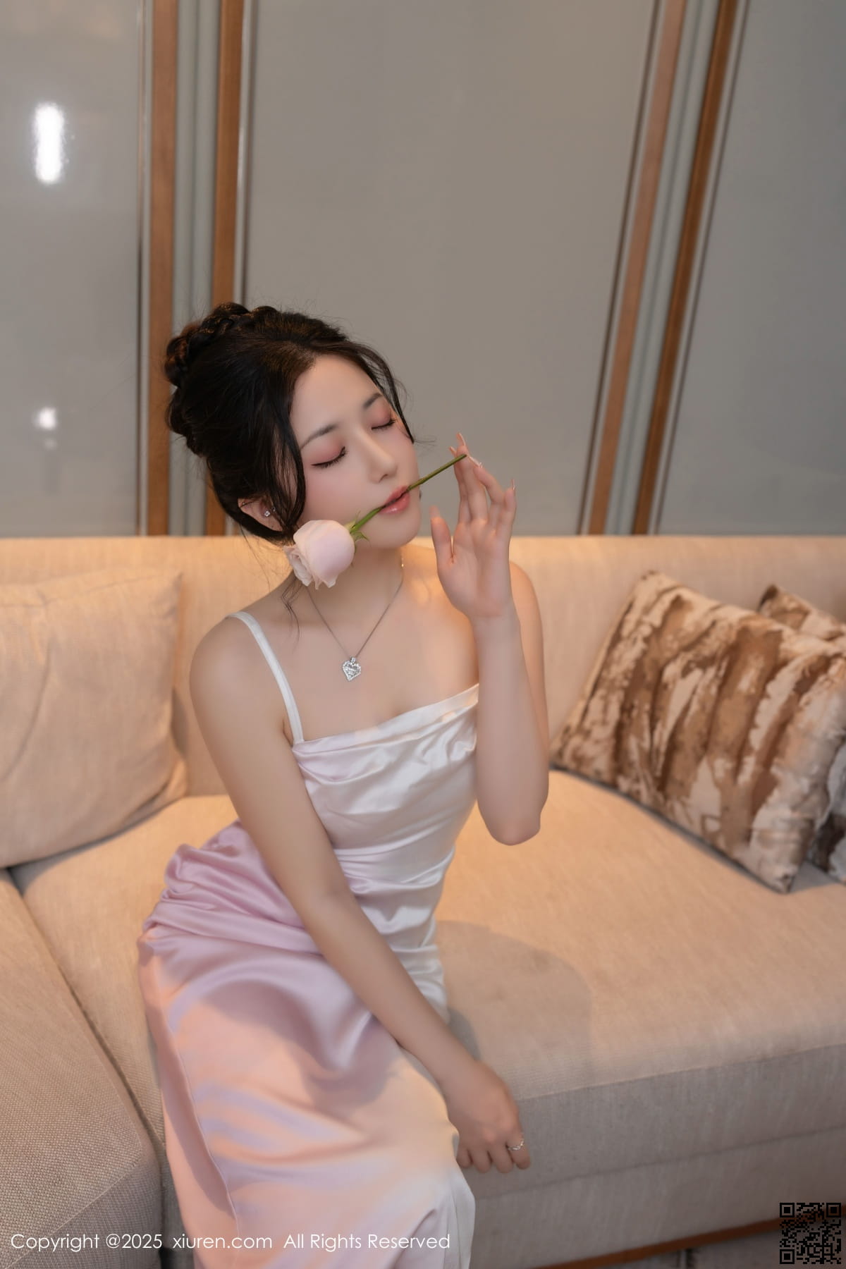 XIUREN秀人网 2025.02.19 No.9907 鱼子酱Fish-3