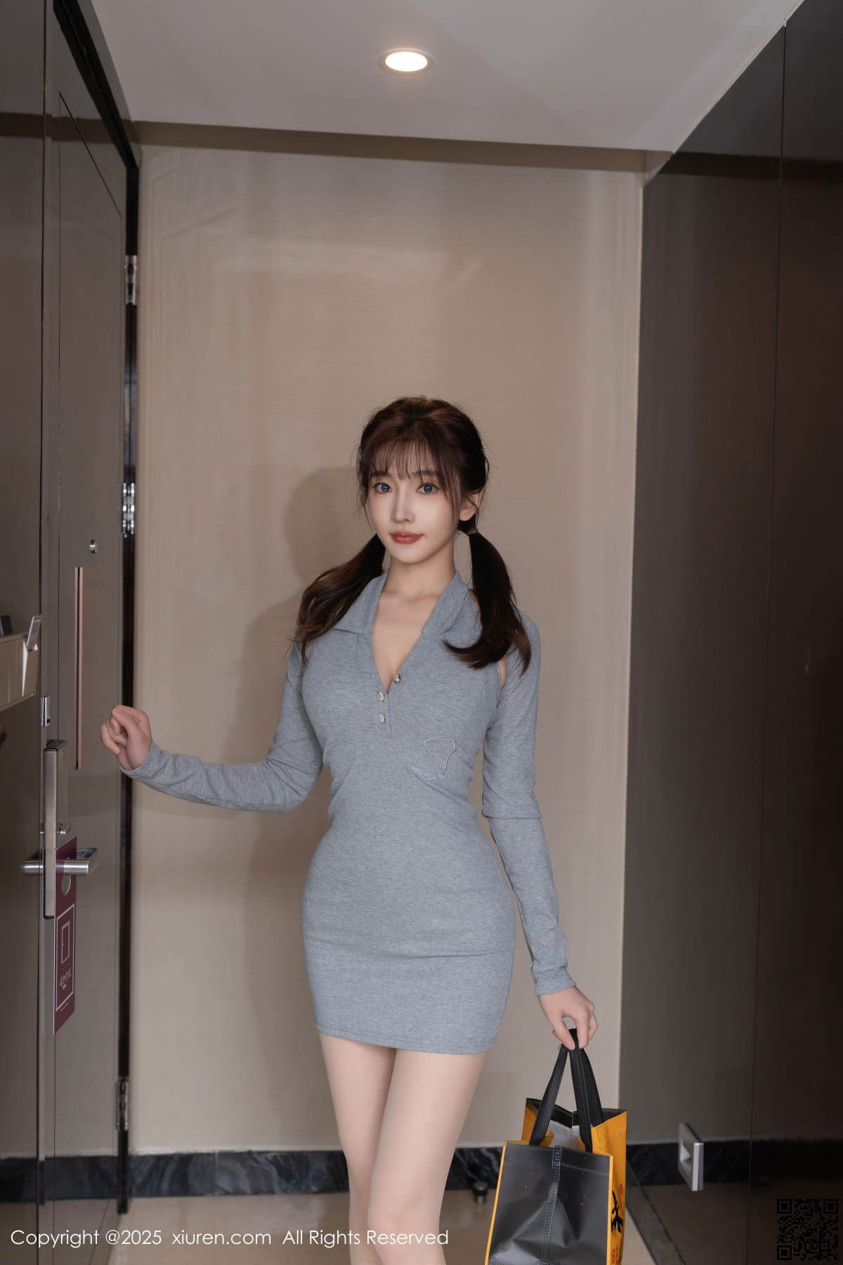 XIUREN秀人网 2025.03.20 No.10049 陆萱萱-3