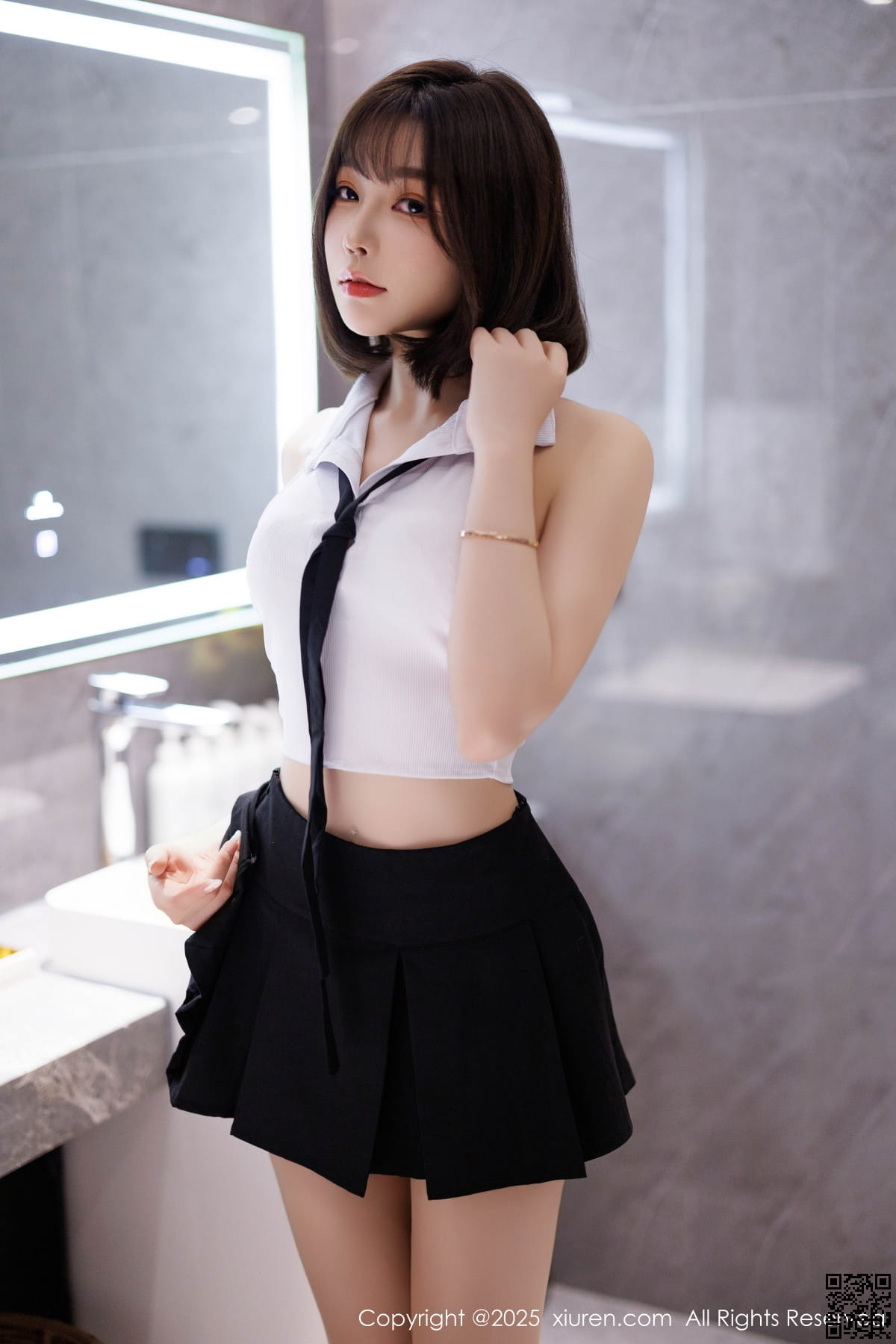 XIUREN秀人网 2025.03.20 No.10048 徐莉芝Booty-6