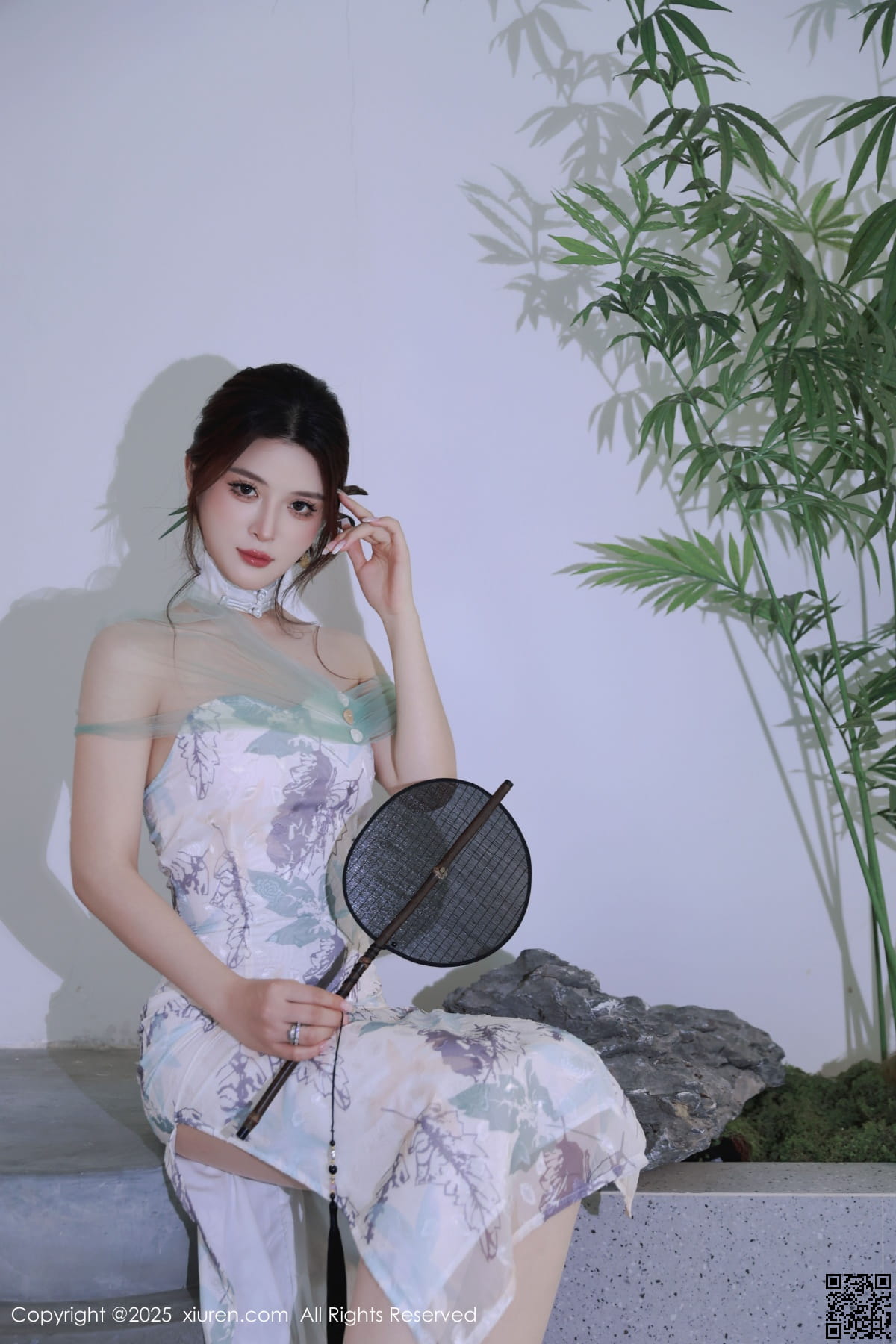 XIUREN秀人网 2025.08.27 No.10694 阿依莎-3