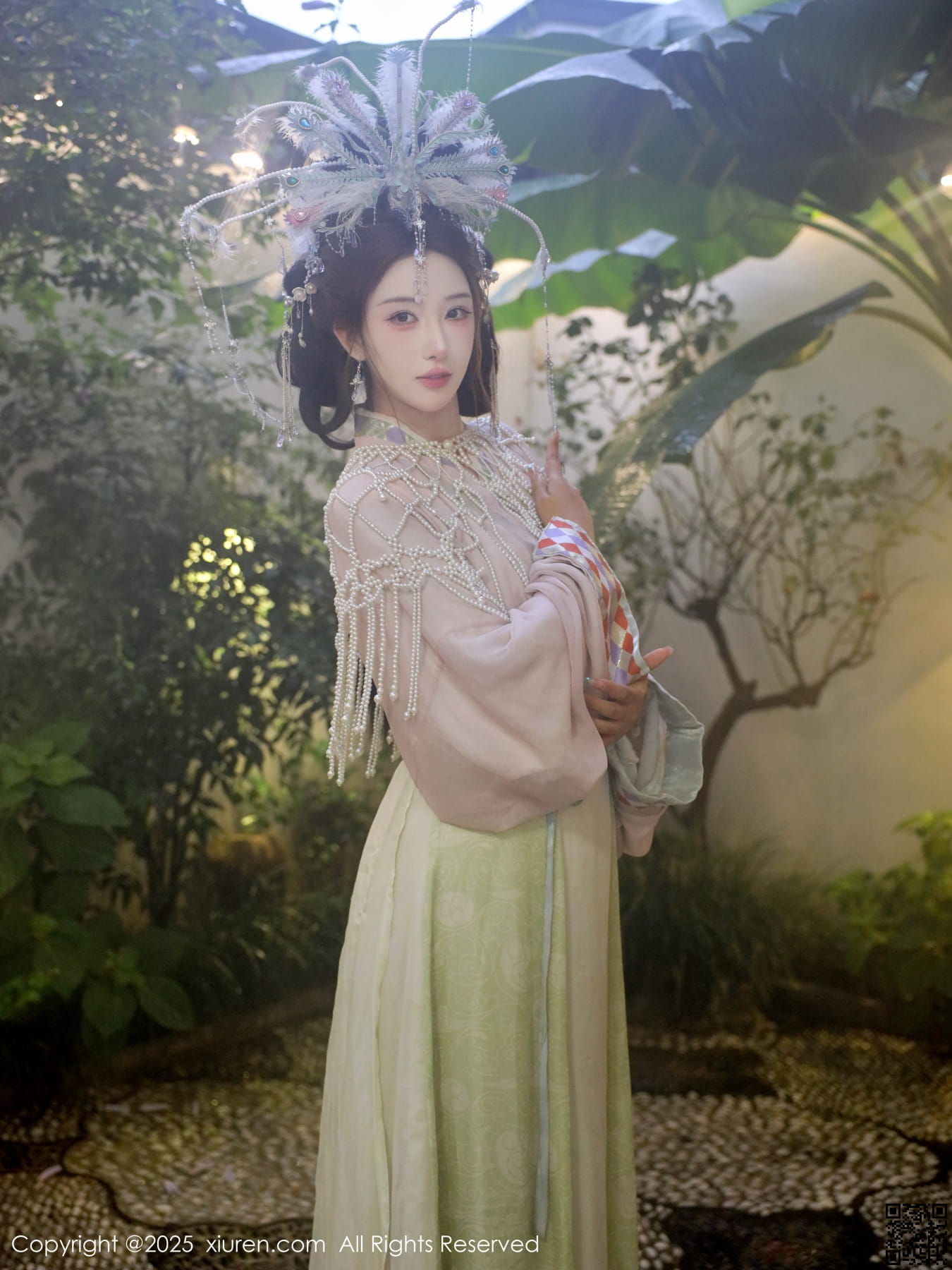 XIUREN秀人网 2025.09.05 No.10736 金允希Yuki-4