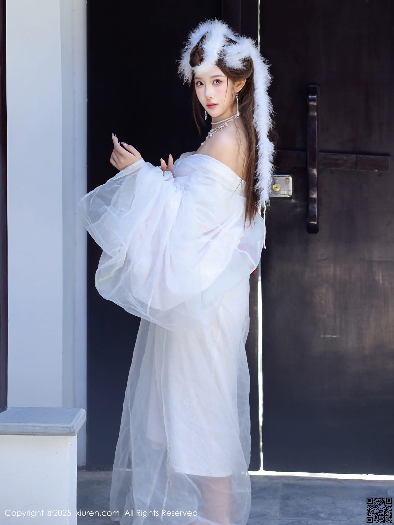 XIUREN秀人网 2025.10.09 No.10843 金允希Yuki-3