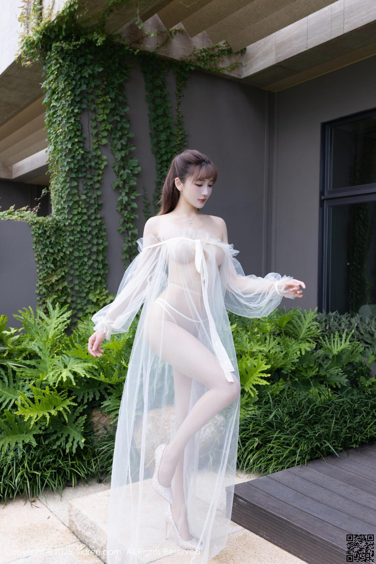XIUREN秀人网 2025.10.23 No.10903 陆萱萱-4