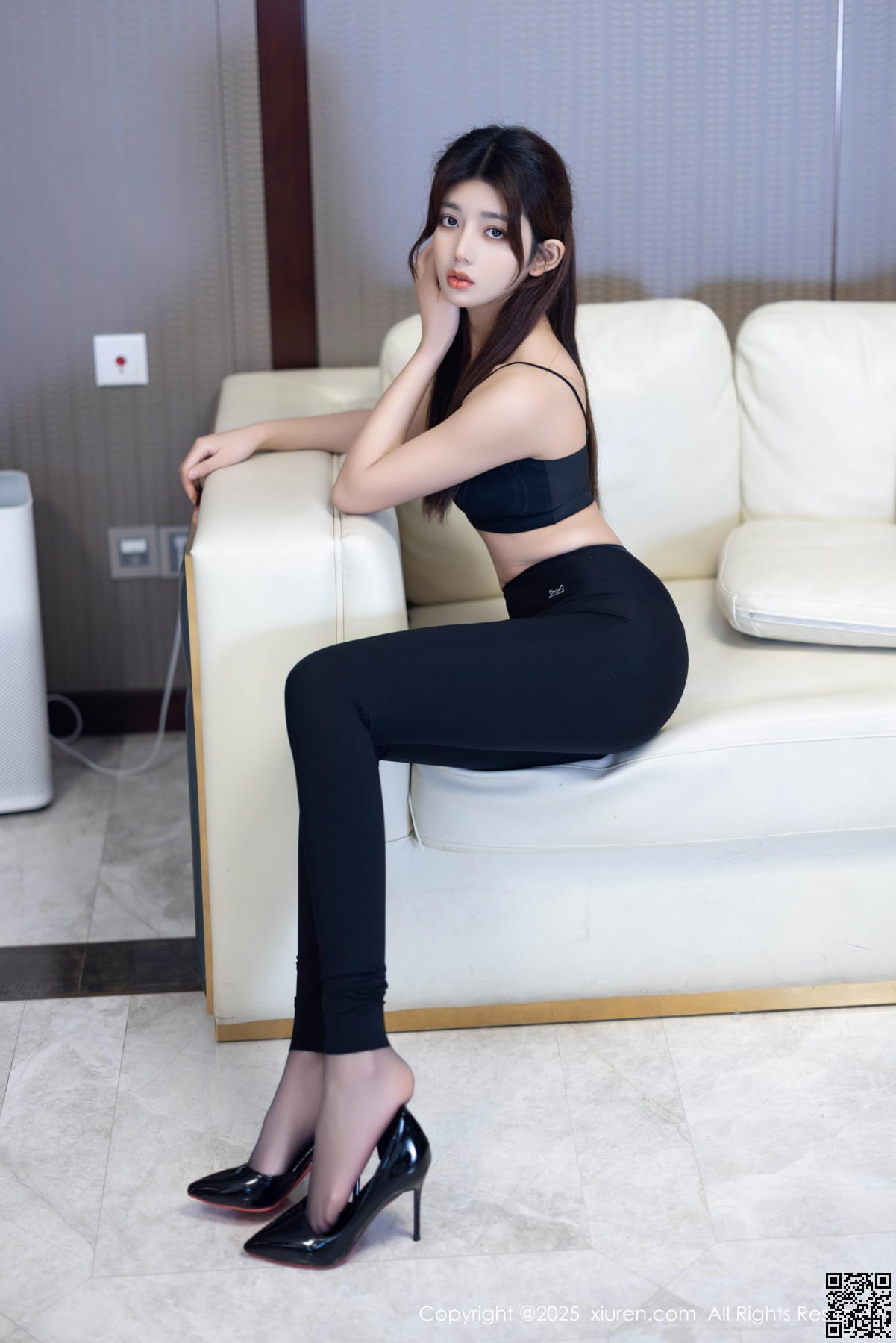 XIUREN秀人网 2025.11.21 No.11015 姜冉冉_Renee@-4
